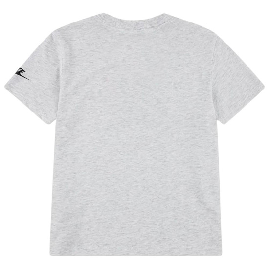 Nike Παιδική κοντομάνικη μπλούζα Club Family Tee Nike Παιδική κοντομάνικη μπλούζα Club Family Tee